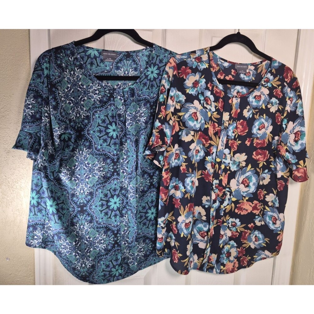 Lot of 2 Van Heusen Women's short sleeve blue print top Blouse Size L